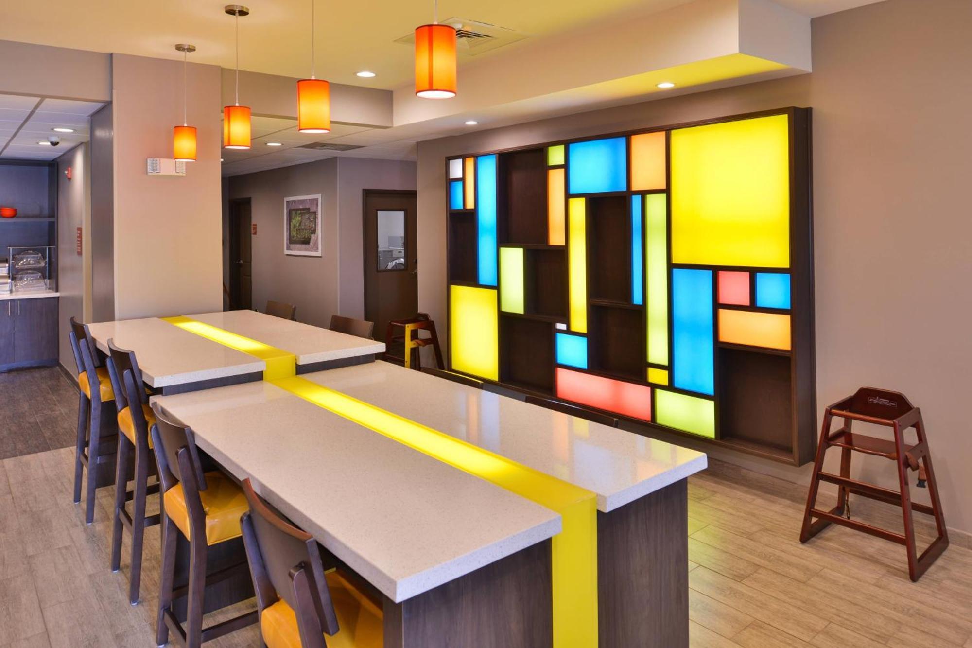 Towneplace Suites By Marriott La Place Extérieur photo